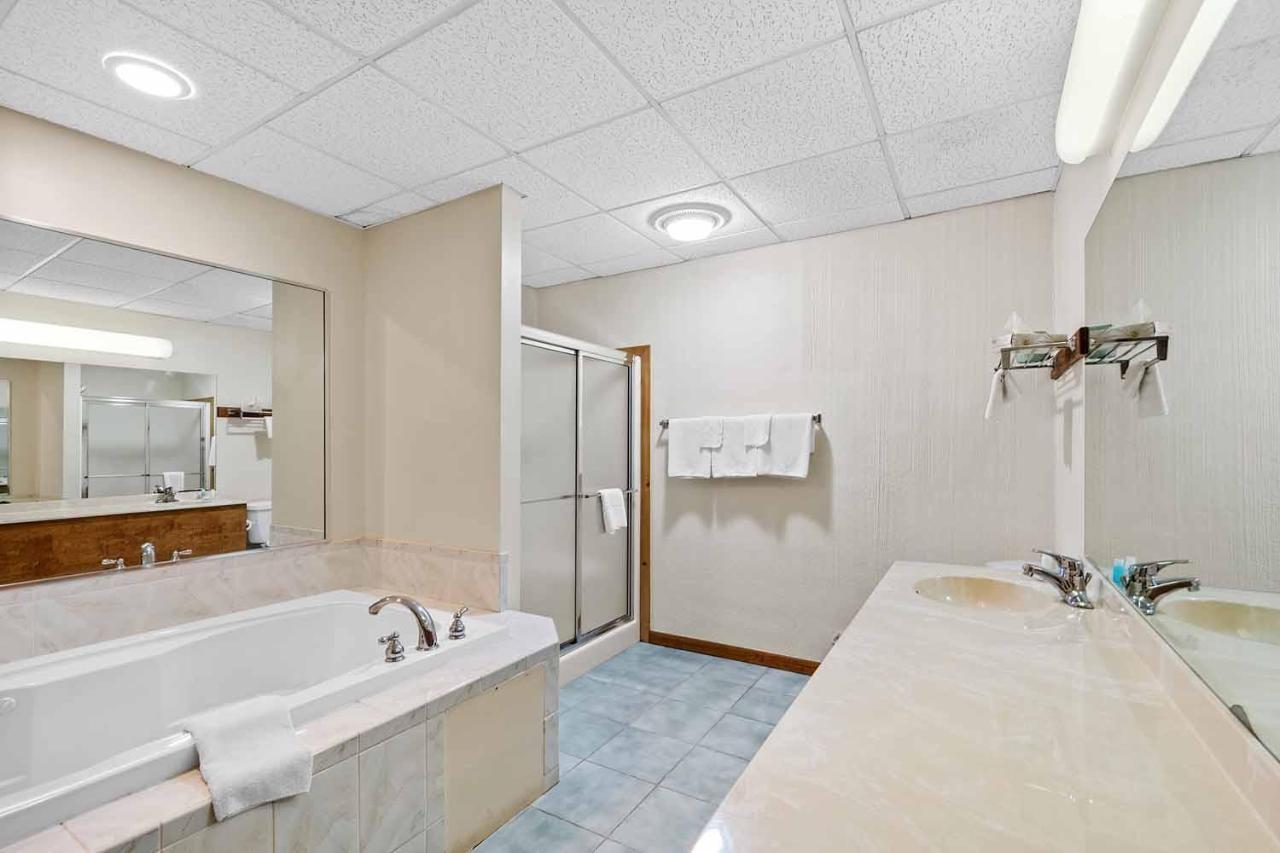 Shadowbrook Resort Tunkhannock Extérieur photo